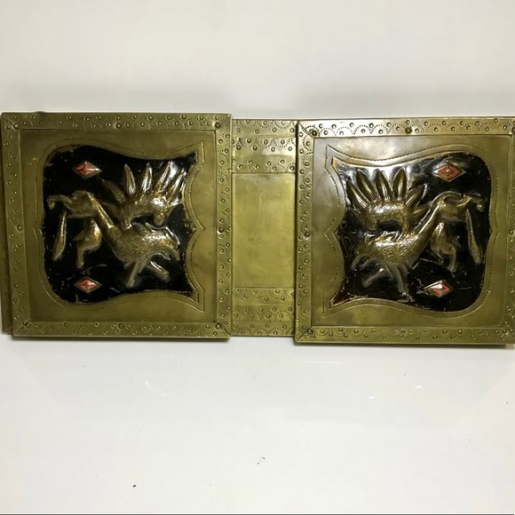 Antique Very Rare Folding Embossing Metallic Brass Book Ends and Shelf - Picture 12 of 12